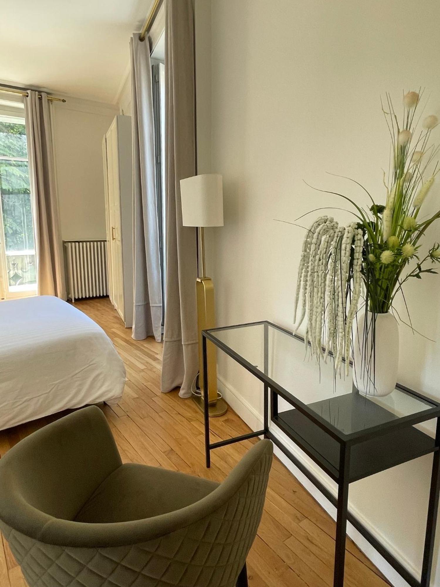 Appartement Château Randin Écully Extérieur photo